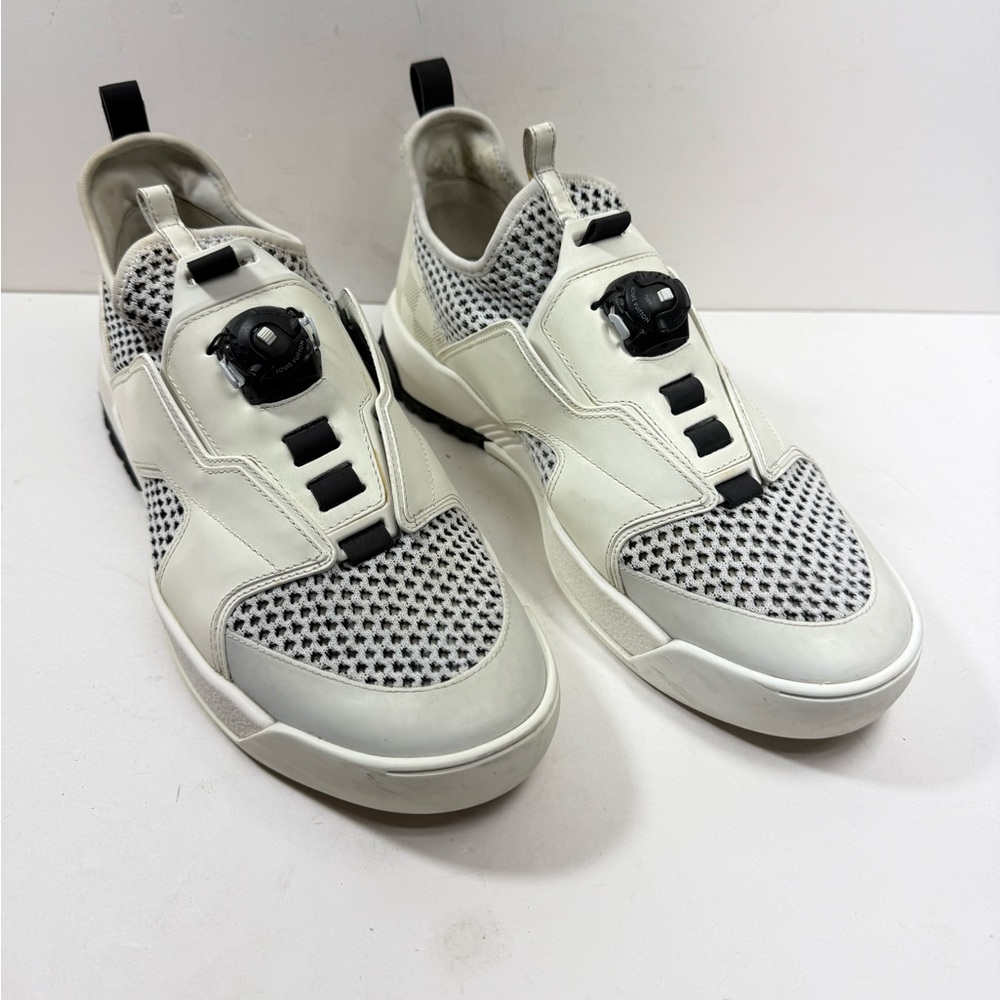 Louis Vuitton Fuel Power Men's Sz 8 White and Black Mesh Sneakers Paris